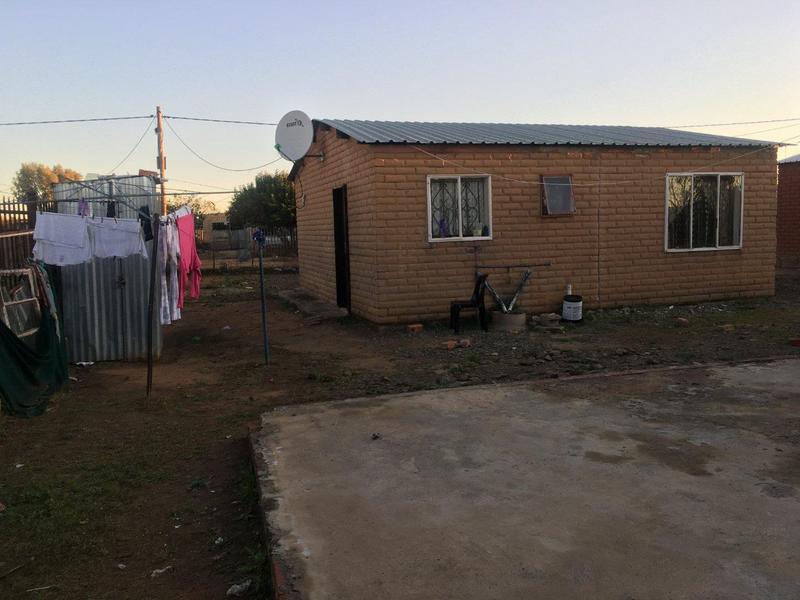 2 Bedroom Property for Sale in Heidedal Free State
